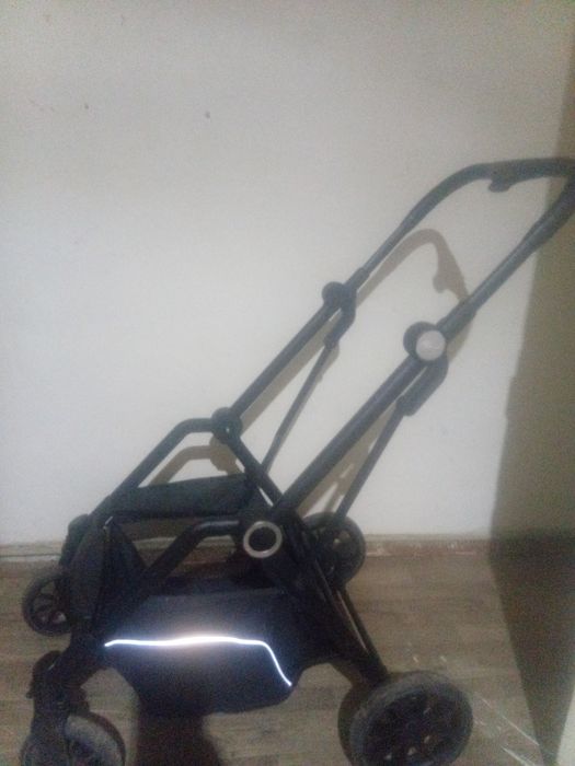 Продам коляску в хорошем состоянии