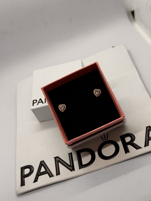 Пандора обеци Pandora