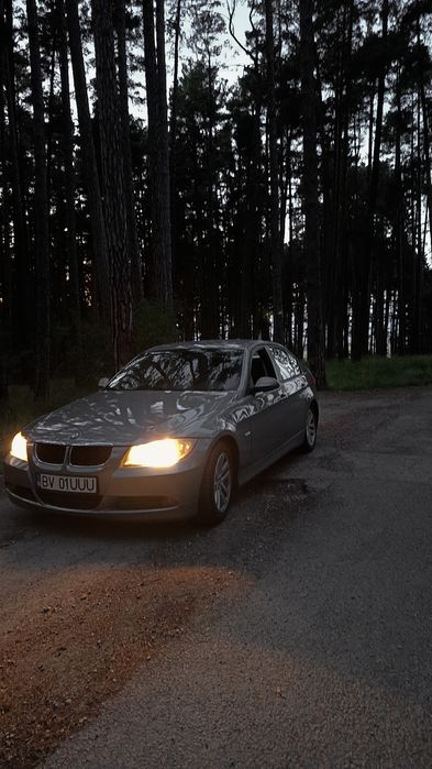 Vând e 90  stare buna