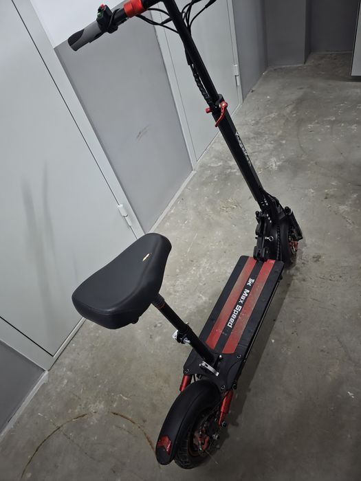 Продам электросамокат