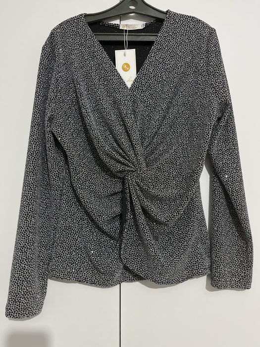 Продам срочно срочно блузку