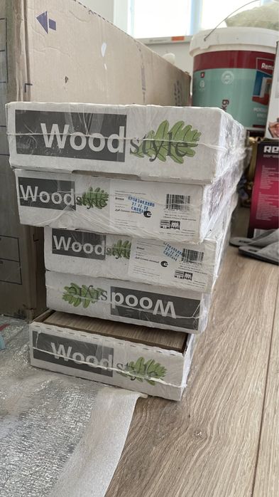 Продам новый паркет 33 класса 8мм