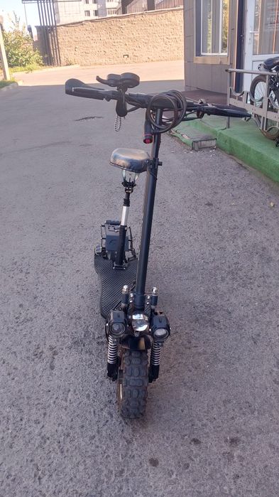 Продам KUGOO M5 в отличном состоянии!!!