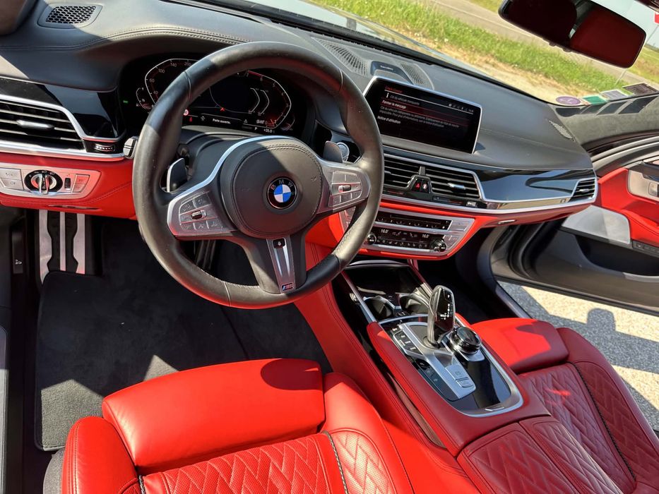 BMW 750i 2019 530 CP