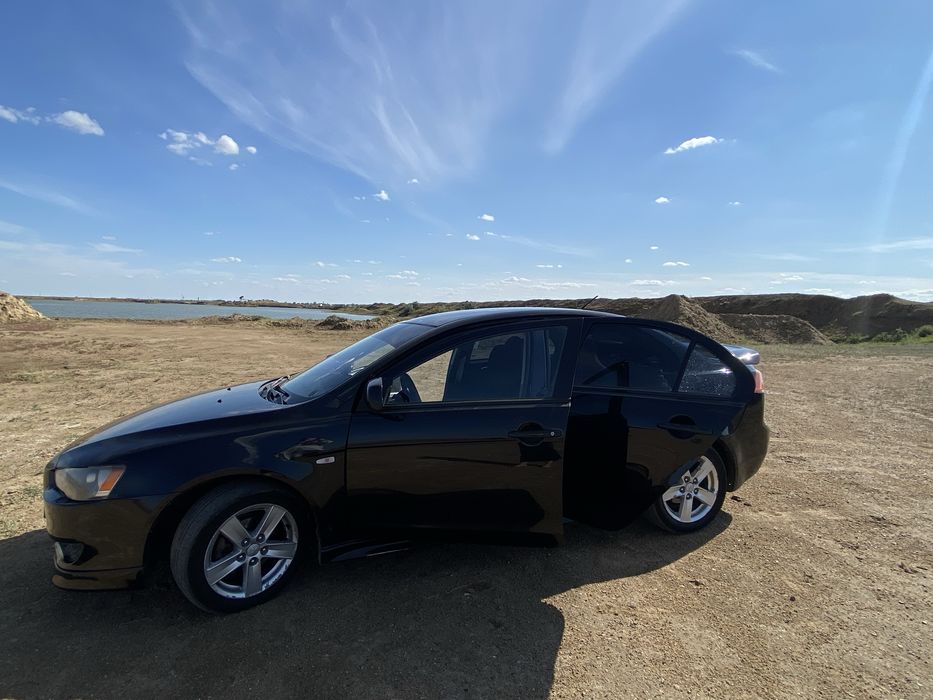 Mitsubishi Lancer 10