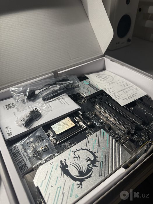 MSI b840 gaming plus wifi (ATX)