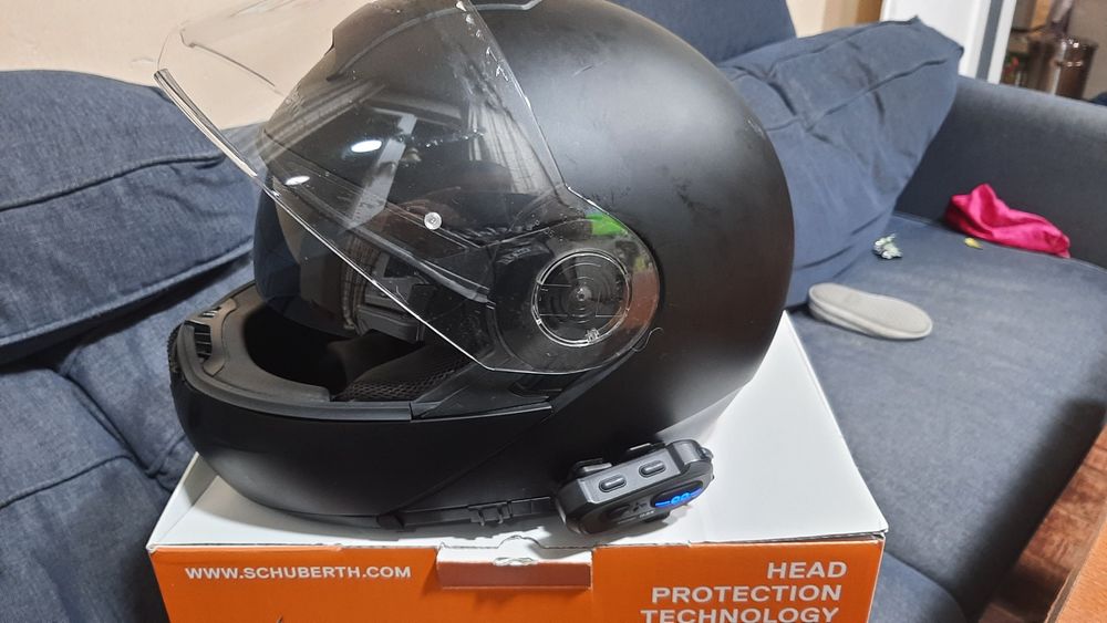 Модуларна каска schuberth C 3 XXXL  + интерком