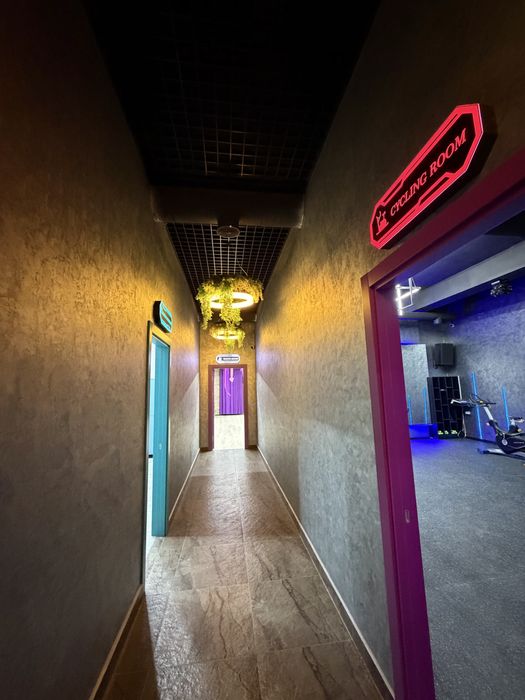 Срочно Аренда офис 365 кв м 24/7 доступ Кондиционер и Вентиляция есть