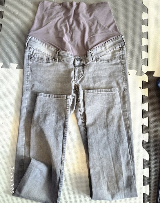 Tricou si 2 perechi blugi H&M ,mărime M