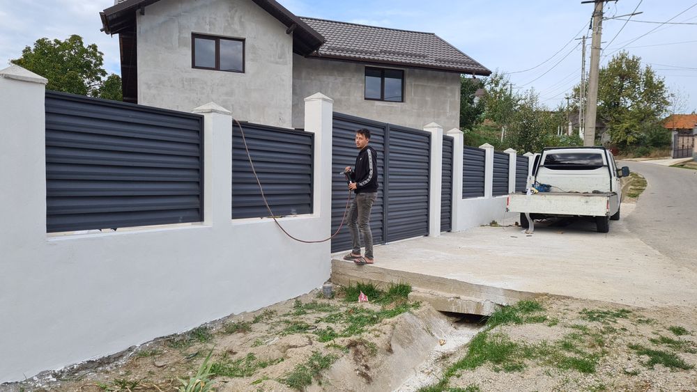 Porti garduri tip jaluzea