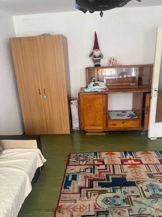 Inchiriez apartament 2 camere decomandat Jean Steriadi