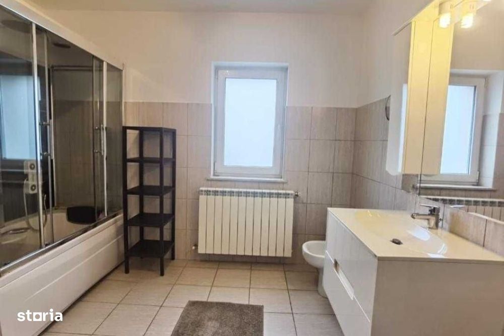 Pipera:Vila duplex cu 4 camere,aproape de lac si districtul de birouri