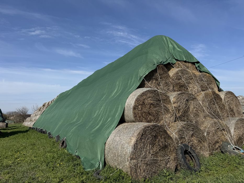 Baloți din paie de grâu