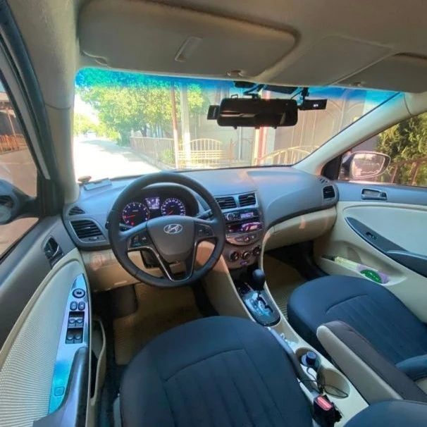 Moshena yaxshi sastayanada Hyundai accent