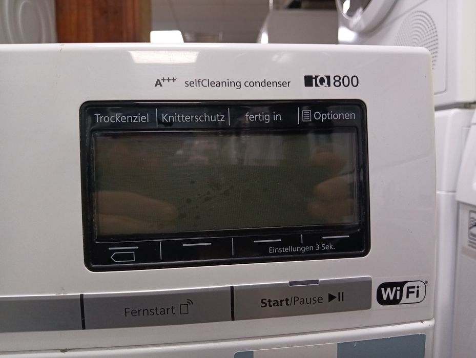 Като нова сушилня с термопомпа Сименс Siemens IQ 800 с WI-FI A+++ 8кг