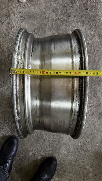 Продам литые диски R18