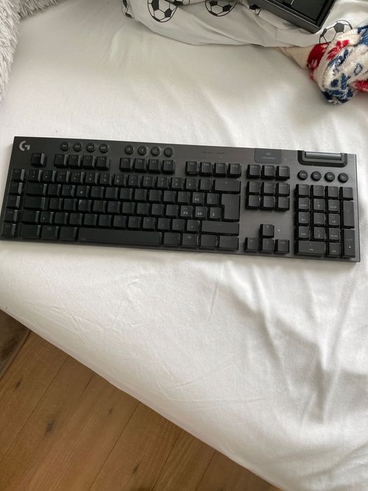 Клавиатура Logitech G915