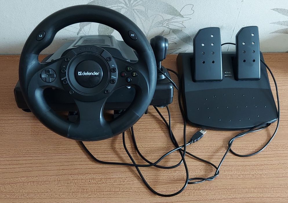 Продам игровой руль Defender Forsage Drift GT