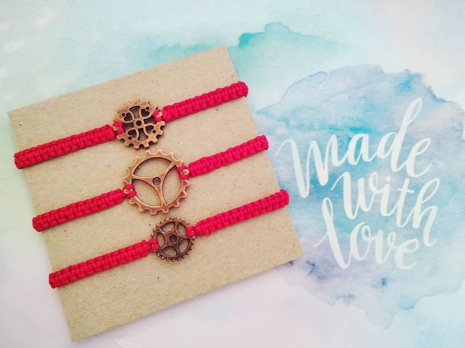 Браслеты ручной работы