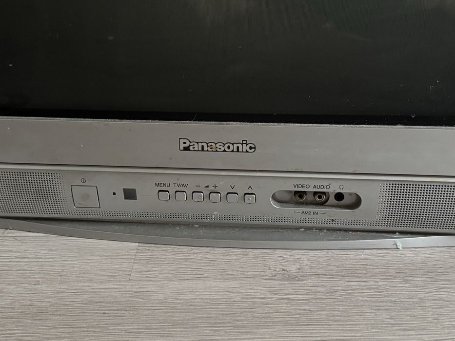 Телевизор panasonic