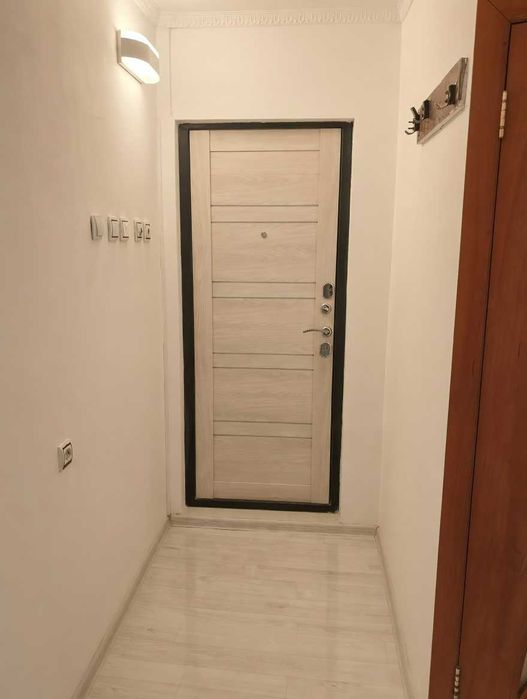 Продам  2х комн кв Тургенева