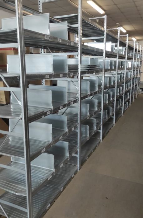 Rafturi galvanizate zincate