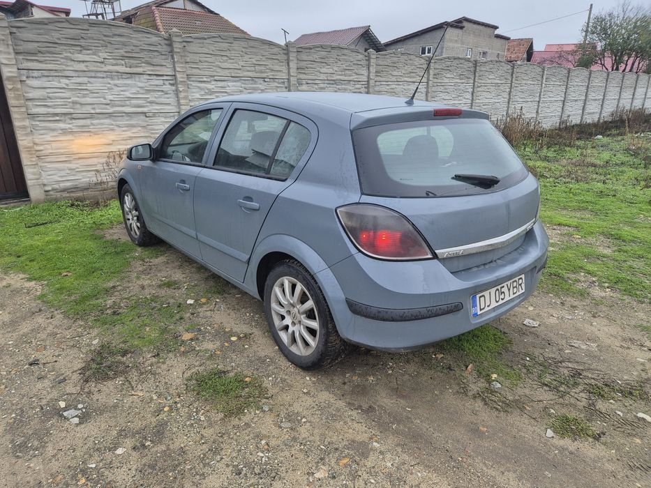 Opel astra h 1.7