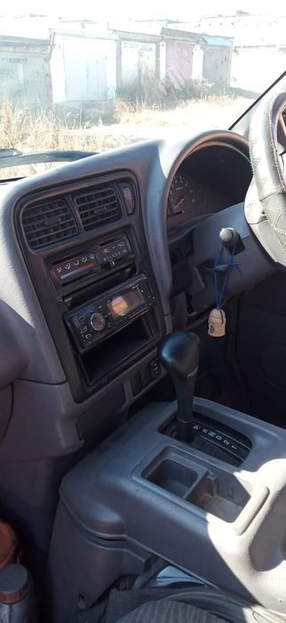 Продам Ниссан Серена 1997гв.