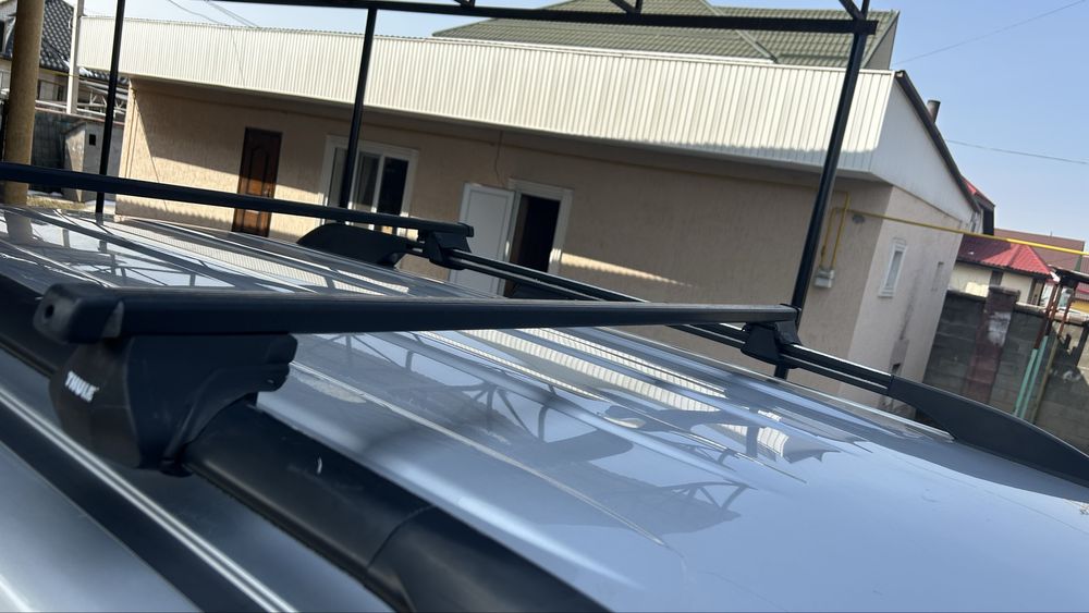 Рейлинги Thule черный