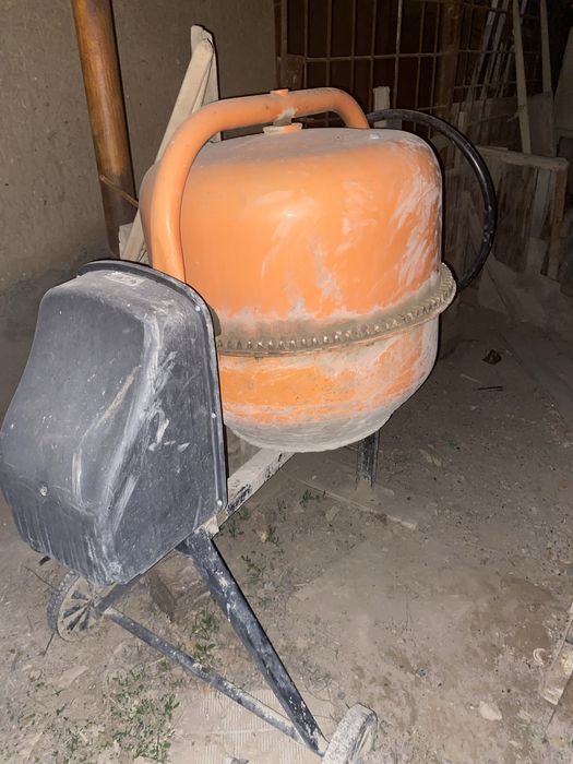 Бетономешалка, 200