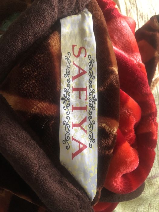 Плюшевое двухсторонее одеяло-, ,плед