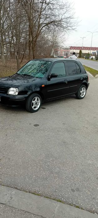Nissan Micra 1.0, 16 valve, aer conditionat.