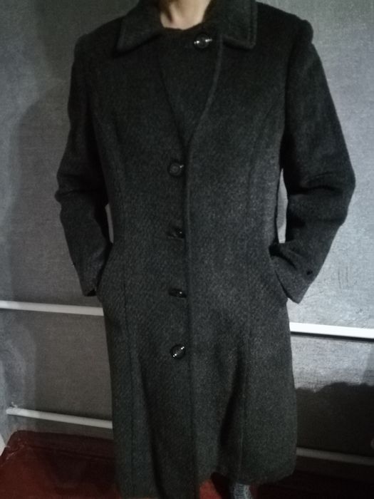 Продаётся теплое пальто