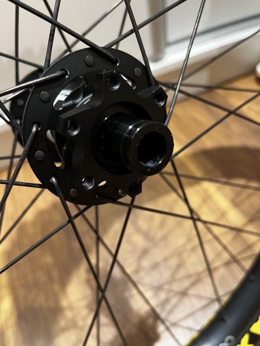 Нова капла Oquo MC32 TEAM/DT 350/MAXXIS DHR2 EXO + 27,5 Boost