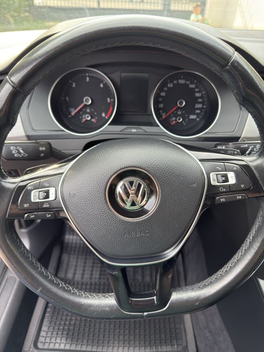 VOLKSWAGEN Passat 2016 — imagine 3