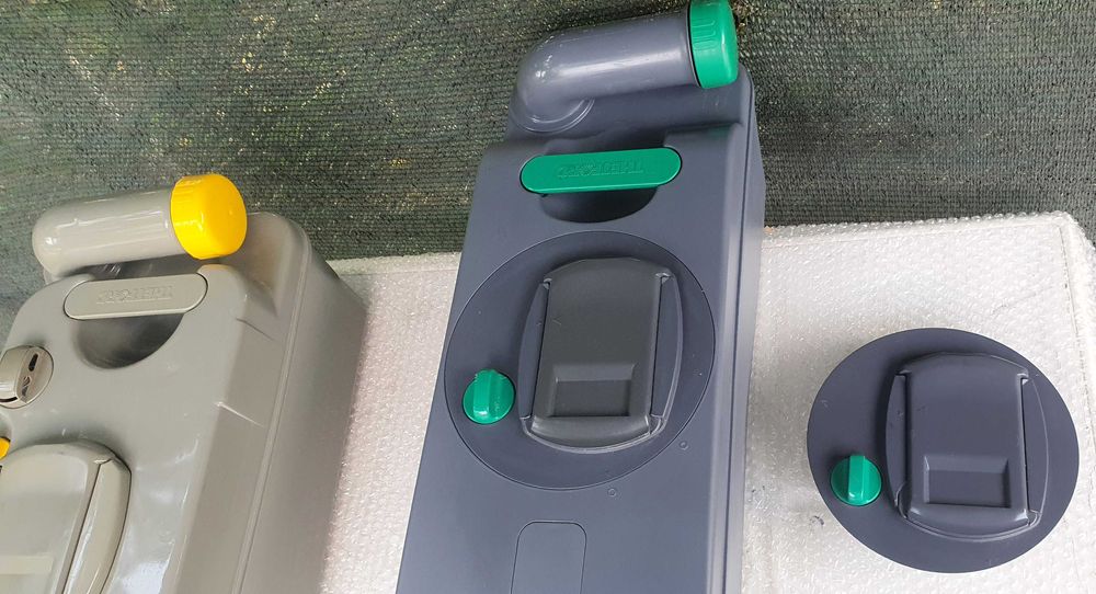 Thetford C400 si C200 2   rezervoare de fecale impecabile, import