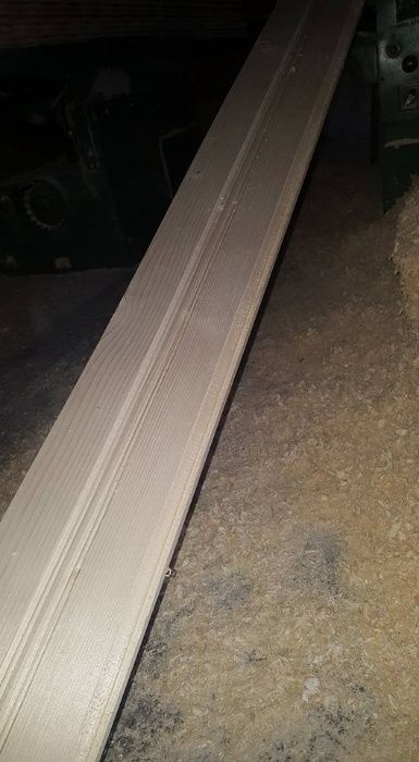 Pazie (Bazie),Lambriu