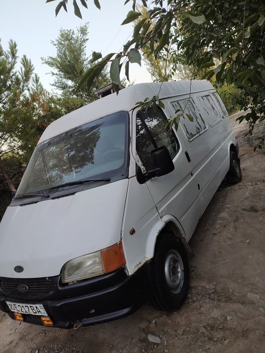 Ford tranzit 1992-yil furgun