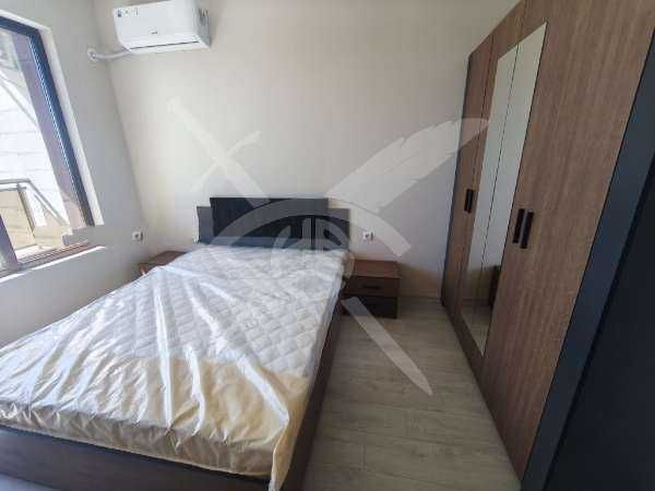 Двустаен апартамент - кв. Тракия - 11891741