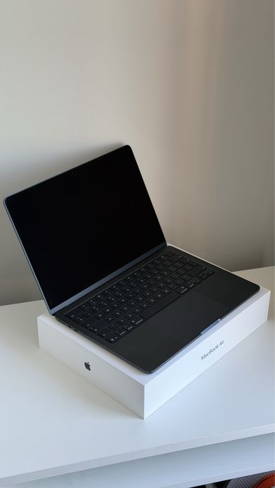 MacBook Air 13” 2025 M4 FullBox Garantie