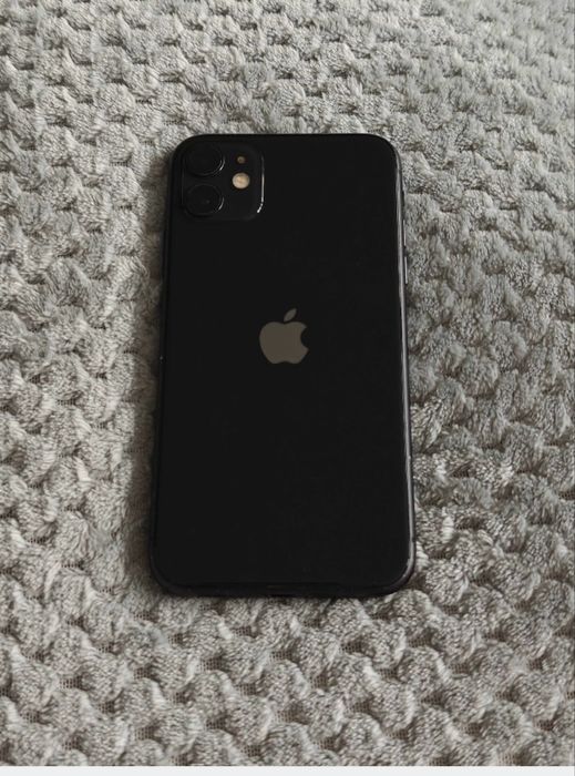 Iphone 11 negru capactiatea bateriei 90