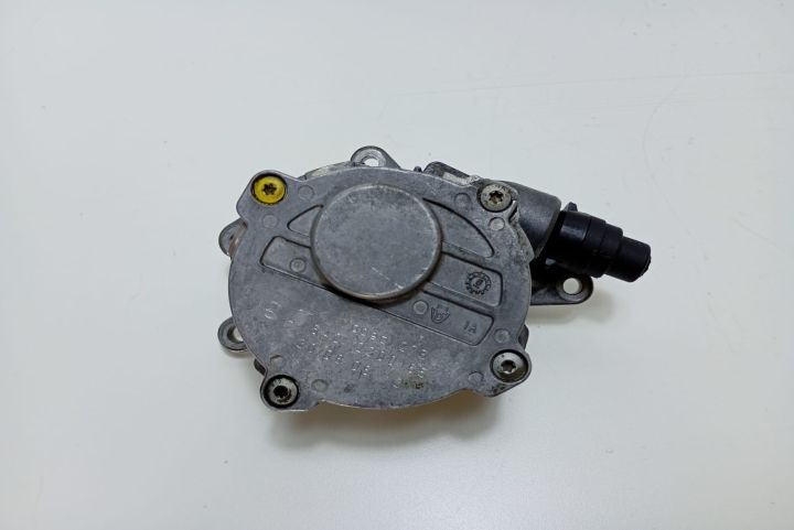 Pompa vacuum 3.0 cdi A6422300165 Mercedes-Benz CLS-Class C219 seria
