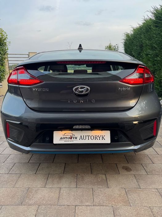 Hyundai IONIQ