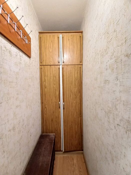 Продам 1ком в кирпичном доме центр