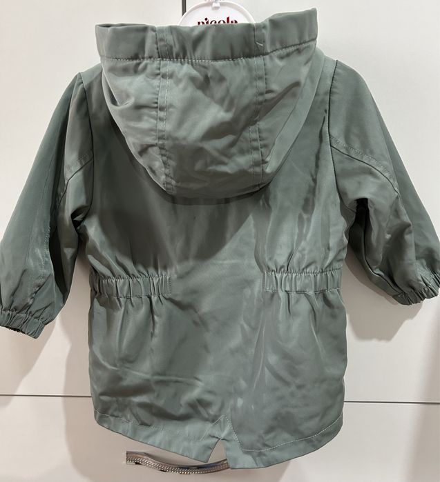 Куртка на девочку