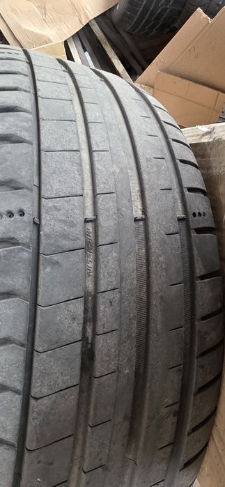 Гуми 4бр 245/40/18 - 1бр  - 199лв