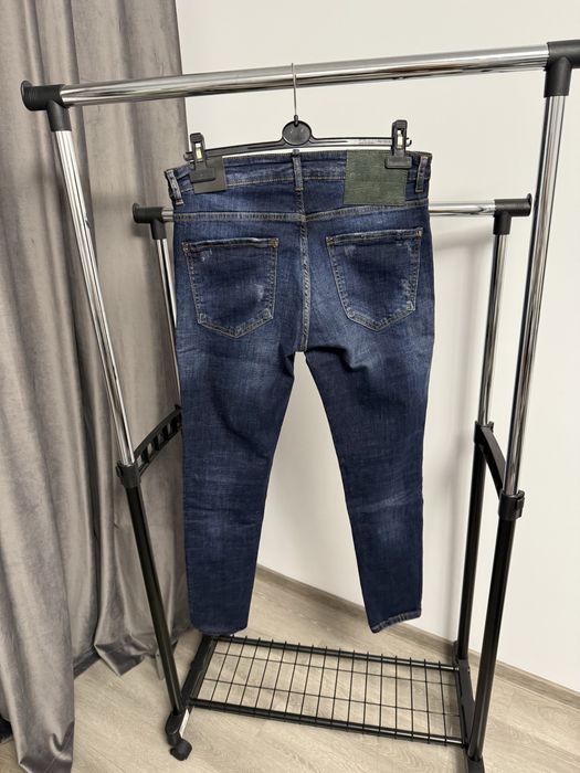 Blugi DSQUARED2 super calitate