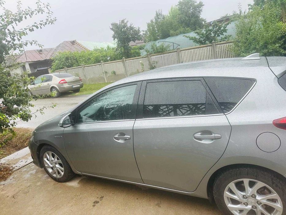 TOYOTA Auris 0 — imagine 5