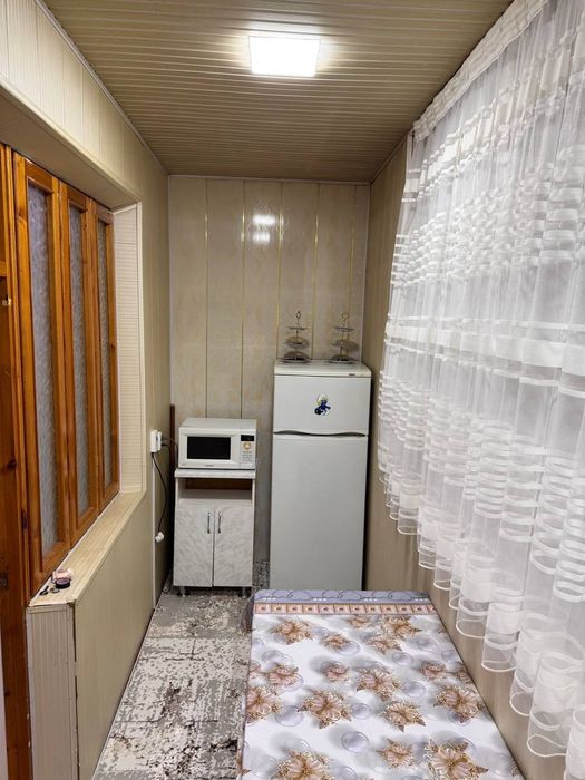 Uy sotiladi  3xonali