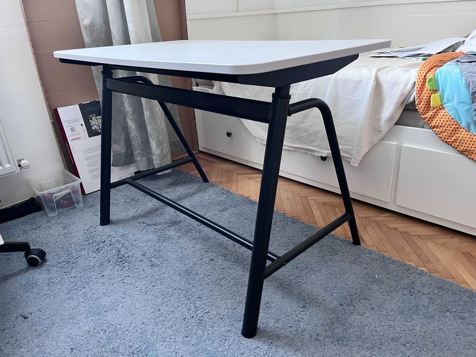 IKEA GLADHÖJDEN Birou cu înălțime reglabilă, gri/antracit, 100x60 cm